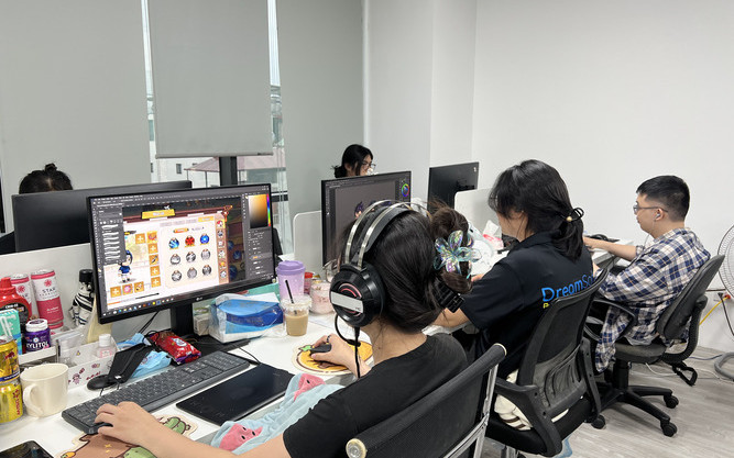 PHÁT TRIỂN GAME THEO YÊU CẦU